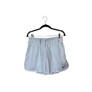 Nike NWT Women’s Sz M Soccer Shorts Slim Fit Activewear Bottoms White